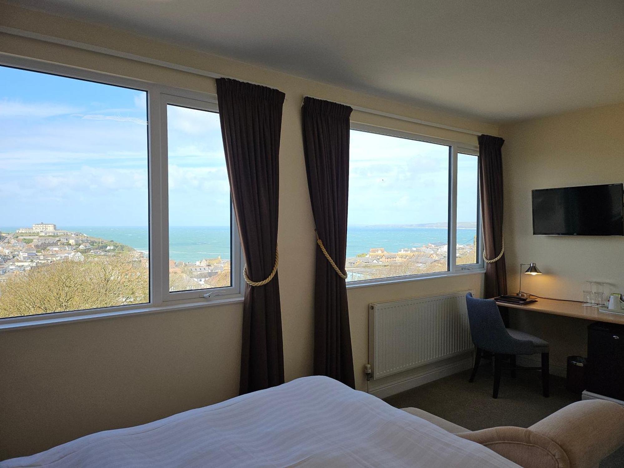Geckos Rest Bed and Breakfast New Quay Exteriör bild